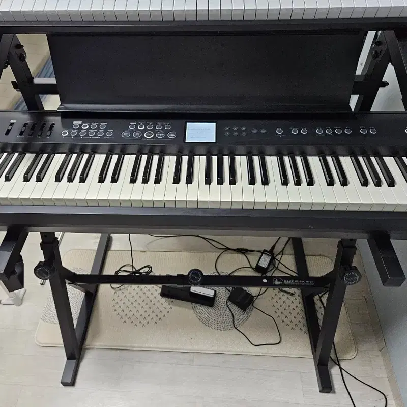 Roland FP-E50 전자피아노