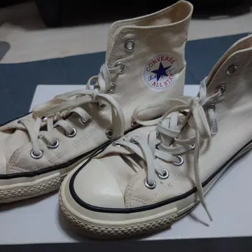 컨버스 스니커즈 25cm