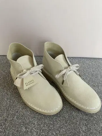 새상품! CLARKS ORIGINALS 데저트 부츠