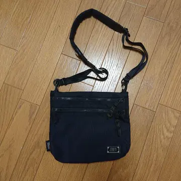 AS2OV 앗소브 숄더백