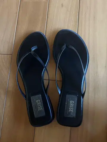 GRISE 블랙 플립플랍
