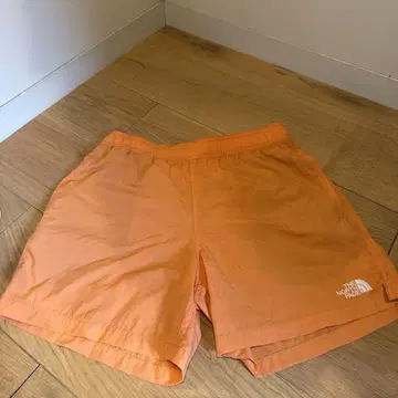 THE NORTH FACE 오렌지 숏팬츠 S