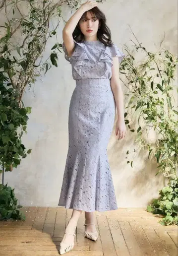 Floral Lace Mermaid Skirt & Ruffled Top