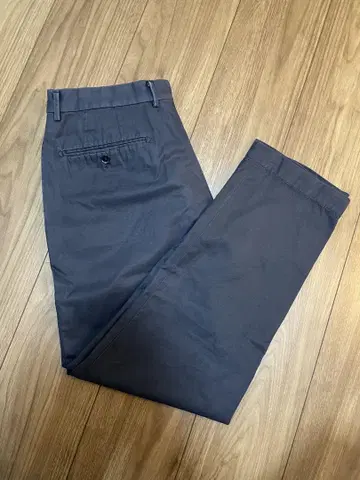 투모로우랜드 블루워크 네이비 치노 팬츠