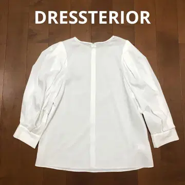 드레리아 크루넥 개더 슬리브 블라우스