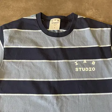 【IAB STUDIO】IAB Studio Striped T-Shirt Blue White IAB Studio Striped T-Shirt Blue White 아이 | 브랜드 중고거래