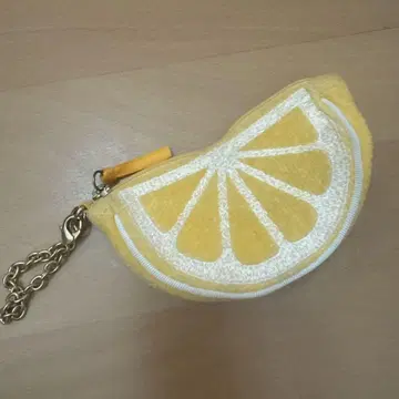 새상품급 러브라리 바이 페일러 레몬 참 파우치