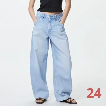 UNIQLO 배기 커브 청바지 24