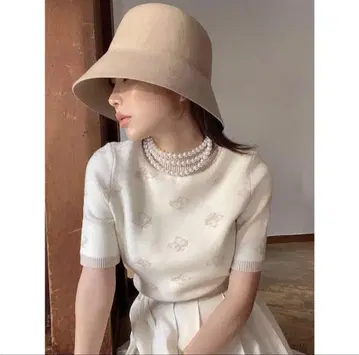 eimy istoire 에이미 모노그램 하프 슬리브 풀오버