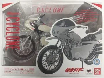반다이 S.H.Figuarts 가면라이더 사이클론호(개조 ver)