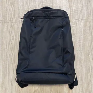 무인양품 어깨 부담을 줄여주는 발수 나일론 비즈니스 럭색