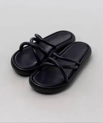 [ MAISON SPECIAL ] 블랙 샌들 23-23.5cm
