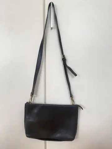 폴스미스 블랙 가죽 숄더백
