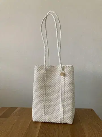 레트라 메르카도 백