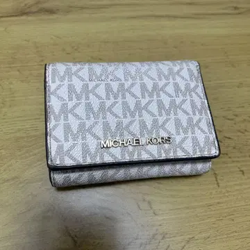 MICHAEL KORS 반지갑