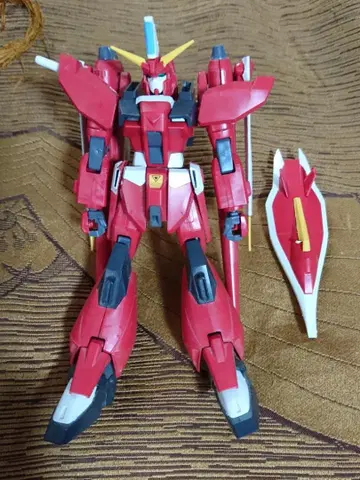 [미조립] HG 1/144 세이버 건담