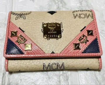 새상품급 MCM 비세토스 패턴 모노그램 가죽 카드 케이스 명함지갑