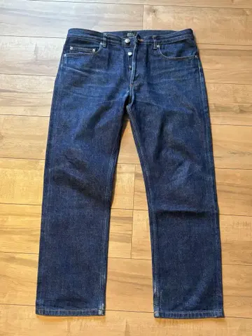 A.P.C. NEW STANDARD 청바지 클래식