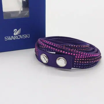 미사용에 가까운 SWAROVSKI 팔찌 퍼플