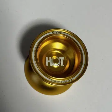 핫 (yoyofactory)