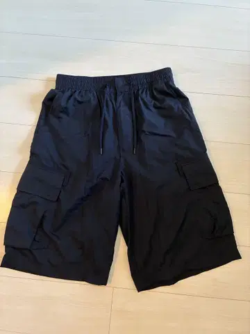 와이드 핏 카고 하프 팬츠 네이비