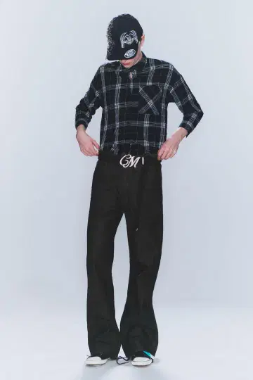 weekday BOO BOOTLEG LOW WAIST REGULAR