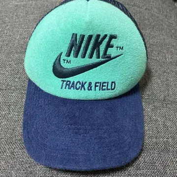 NIKE TRACK & FIELD 캡