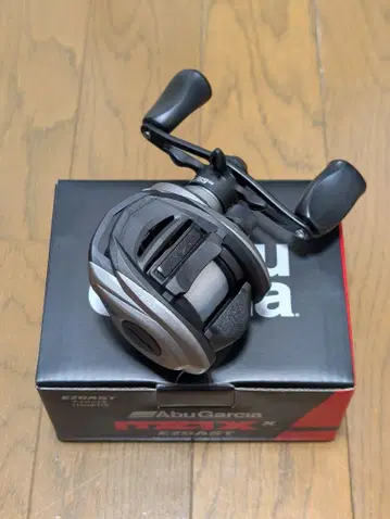 Abu Garcia MAX X EZCAST 베이트 릴