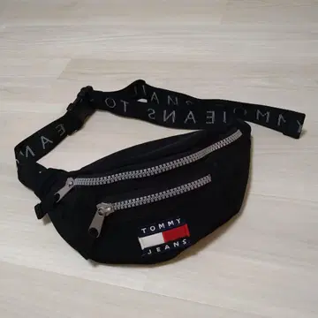 [ 새상품급 ] TOMMY JEANS 블랙 숄더백
