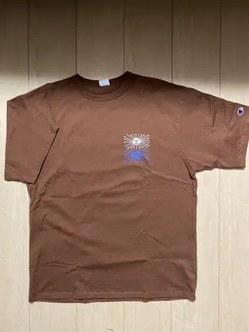 Pilgrim Surf+Supply 챔피온 티셔츠