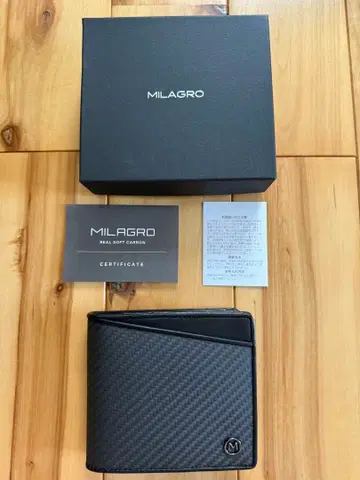 MILAGRO 미라그로 리얼 카본 F 빌 월렛 반지갑