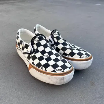 VANS 통굽 스니커즈 로우컷 슬립온 26.0