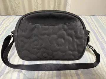 MARY QUANT 마리 Quant 데이지 랜덤 퀼트 숄더
