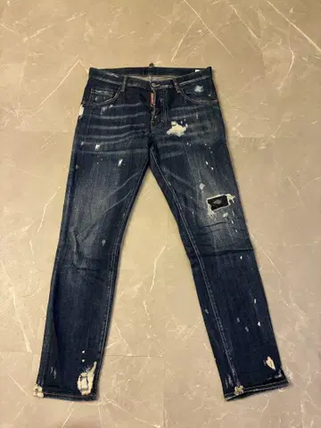 DSQUARED2 데미지 가공 사이즈 44 Skater Jeans