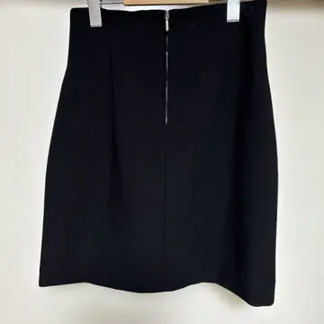 LILY BROWN 블랙 미디 스커트
