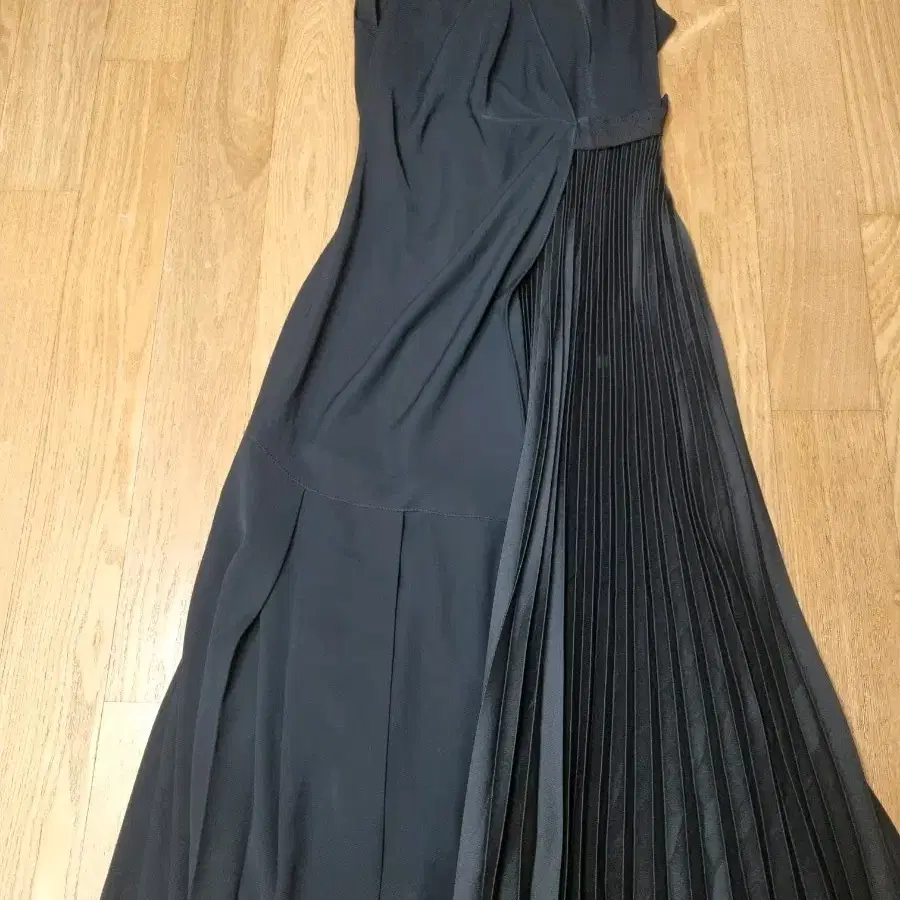 【Grace U】韓国人気★Kaley One-piece (XS,S,M,L) Grace u Kaley 케일리 Long Onepiece Black S #나시,#리본,#오프