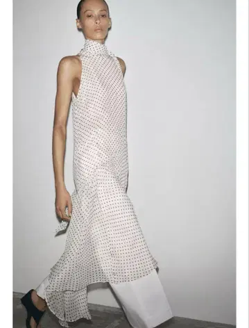 ZARA 폴카 도트 홀터넥 원피스