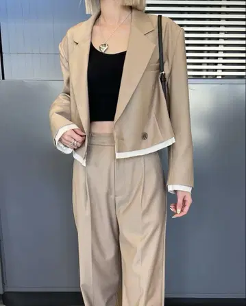 새상품 SeaRoomlynn 레이어드 숏 테일러드 자켓 베이지