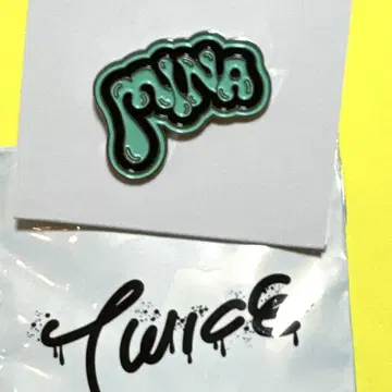 TWICE 랜덤 핀배지 MINA