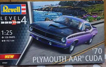 Revell Plymouth AAR Cuda '70 1:25 프라모델