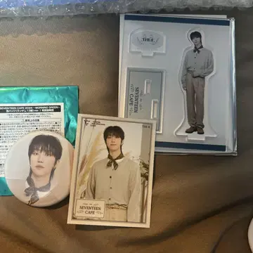 SEVENTEEN THE 8 아크릴 스탠드 카페 디자인