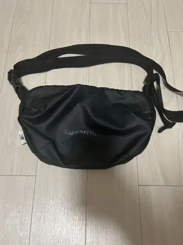 카리머 숄더백 사코슈