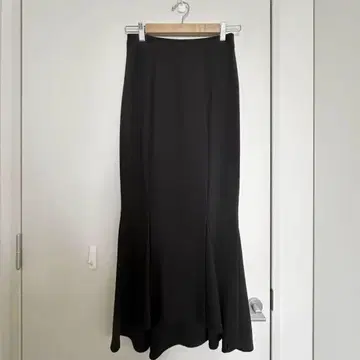 [새상품급] ZARA 롱 스커트 XS