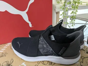 PUMA 슬립온 블랙 SOFTFOAM+ 23.5cm