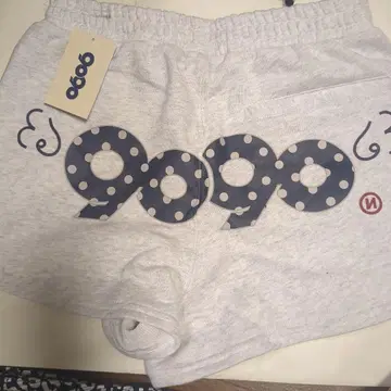 ogo 도트 무늬 그레이 숏팬츠