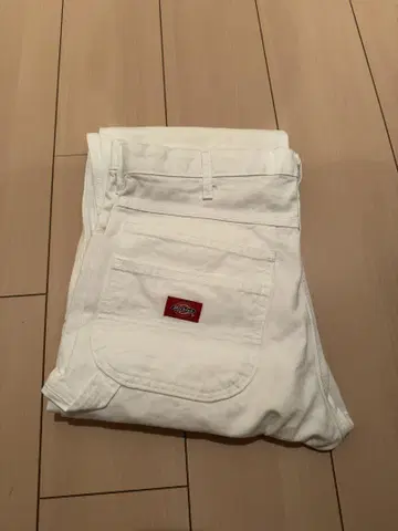 화이트 워크 팬츠