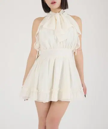 Ambre Neige openshoulderfrill one piece