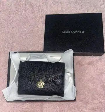 MARY QUANT 블랙 3단 폴더형 지갑