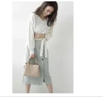 프로포션 바디 드레싱 타이트 스커트