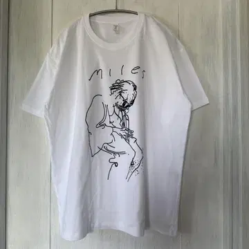 Miles Davis / XL 사이즈 / 화이트